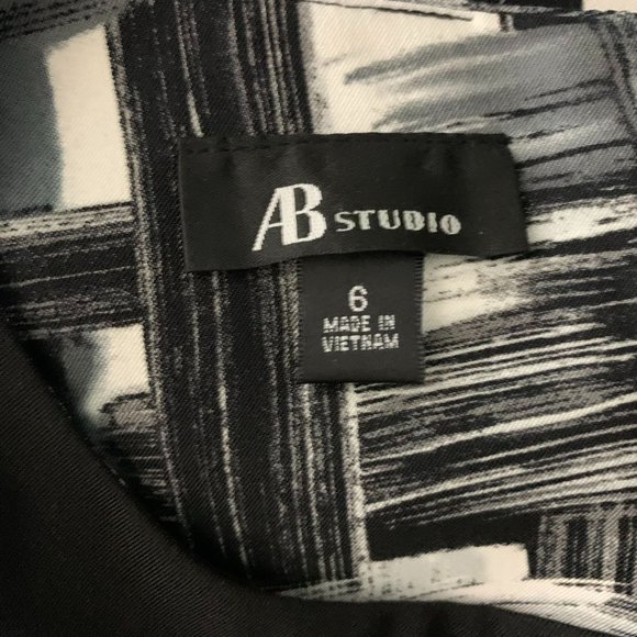 Vintage Y2K Sleeveless Sheath Dress 6 Black White Knee Length Zipper Unlined - Picture 6 of 6